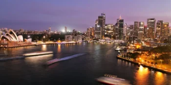 Ile trwa lot do Australii? Dowiedz się, ile się leci do Australii