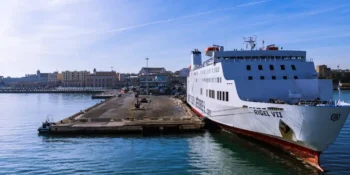 Ile trwa lot do Bari? Dowiedz się, ile się leci do Bari