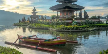 Ile trwa lot do Indonezji? Dowiedz się, ile się leci do Indonezji