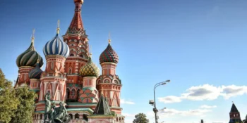 Ile trwa lot do Moskwy? Dowiedz się, ile się leci do Moskwy
