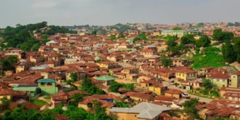 Ile trwa lot do Nigerii? Dowiedz się, ile się leci do Nigerii