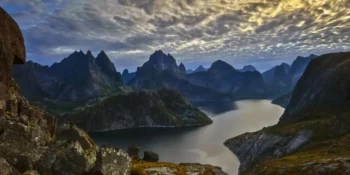 Ile trwa lot do Norwegii? Dowiedz się, ile się leci do Norwegii