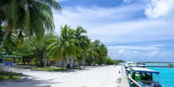 Gdzie lecieć w listopadzie, żeby było ciepło? Poznaj 7 najlepszych kierunków