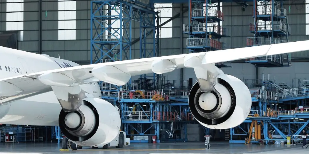 Co powinno zawierać nowoczesne lotniskowe zaplecze techniczne?